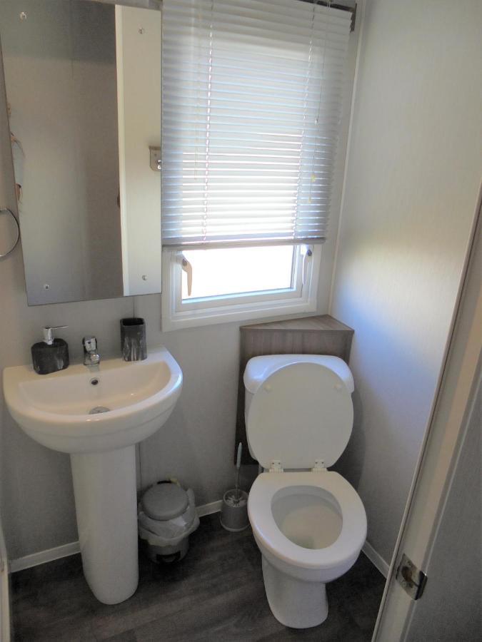 Kingfisher : Seasons:- 8 Berth, Central Heated, Close To Site Shop Ingoldmells Bagian luar foto